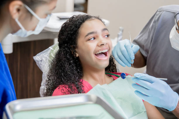 Best Emergency Tooth Extraction  in Palmhurst, TX